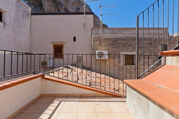 Terrazza Delle Mura Cefalu Bilik gambar